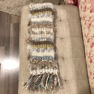 Steve Madden scarf